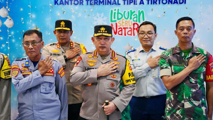 kapolri-jenderal-listyo-sigit-prabowo_169